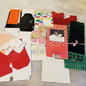 30 Pieces 22 Gift Boxes & 8 Gift Bags Assorted Sz